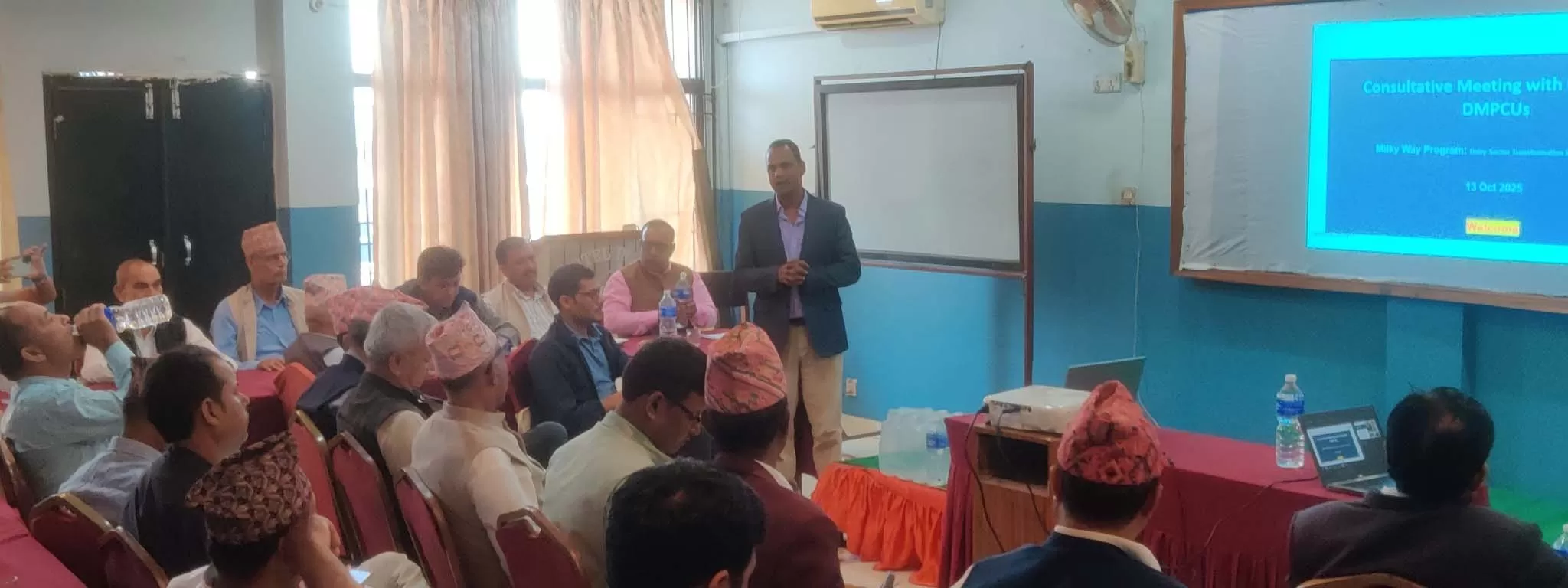 केन्द्रीय संघ र हेफर प्रोजेक्ट नेपालको आयोजनामा देशभरका २९ वटा जिल्ला दुग्ध उप्पादक सहकारी संघहरुसँगको परामर्श बैठक तथा अन्तरक्रियात्मक कार्यक्रम, चितवन